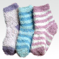 Women′s Striped Fuzzy Red Socks (UB-137)